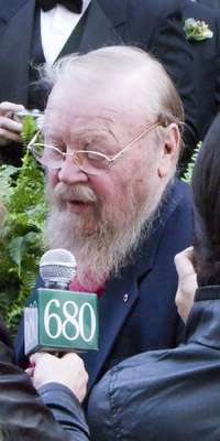 Farley Mowat, Canadian author (People of the Deer, dies at age 92